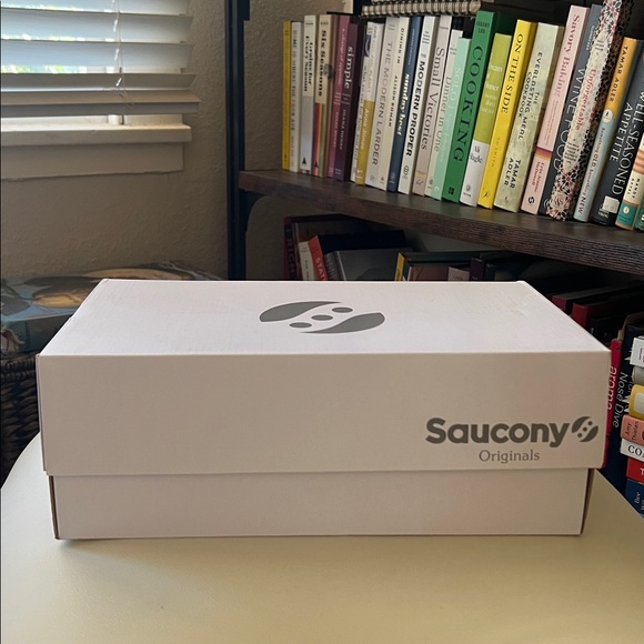 Saucony x J Crew Ride Millennium Women's Metallic Gold & Silver Sneakers, Sz 10 - Picture 12 of 12